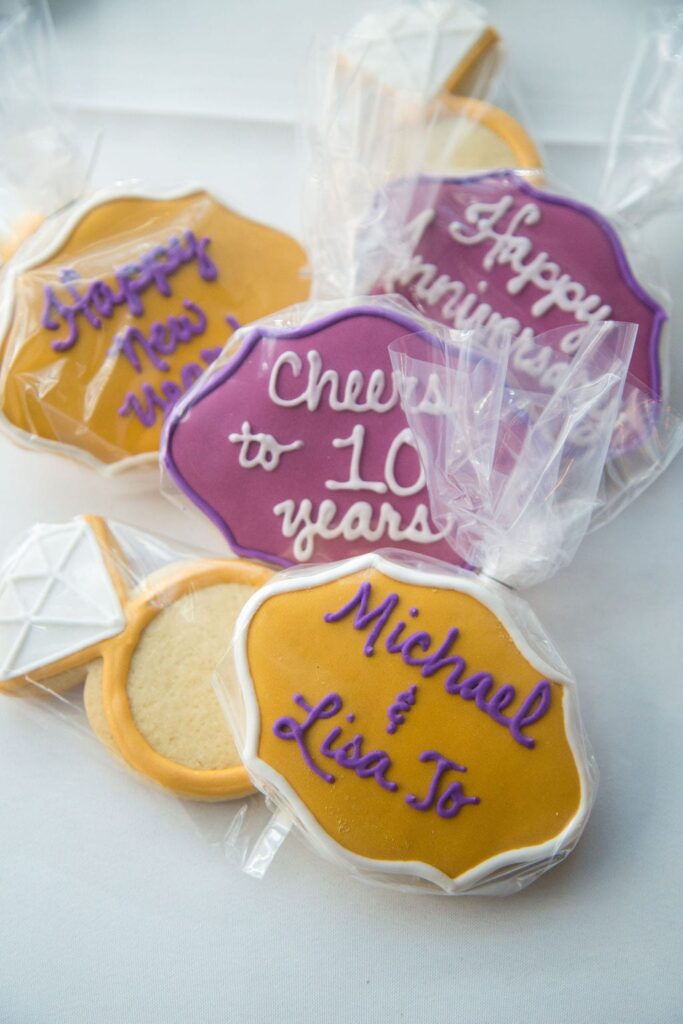 Lisa and Michael Wedding at the Veranda cookies