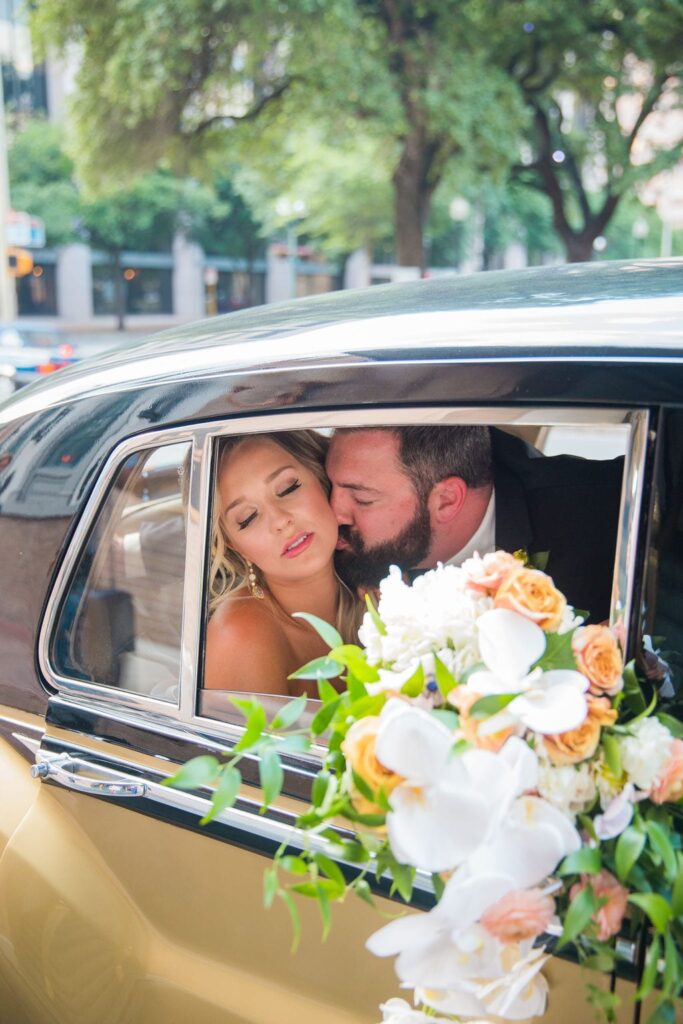 St Anthony Styled wedding couple in Car