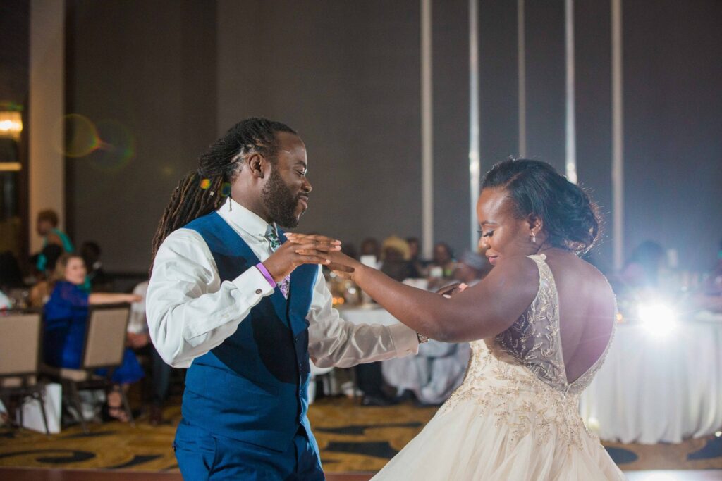 Onyema wedding La Cantera dancing boogie
