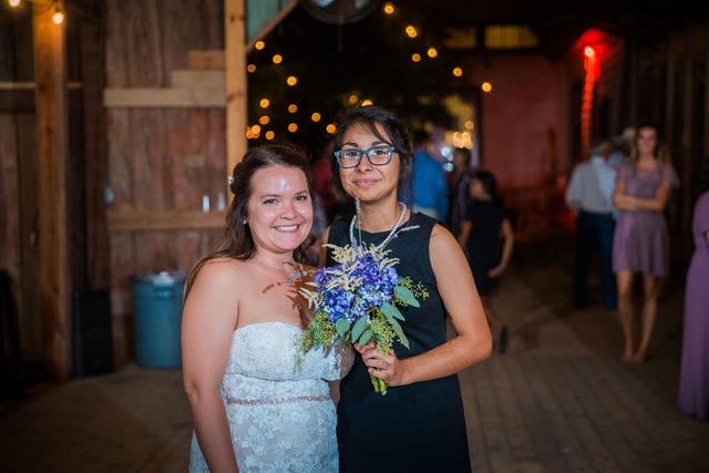 Keely's wedding in Mason TX, bouquet toss winner