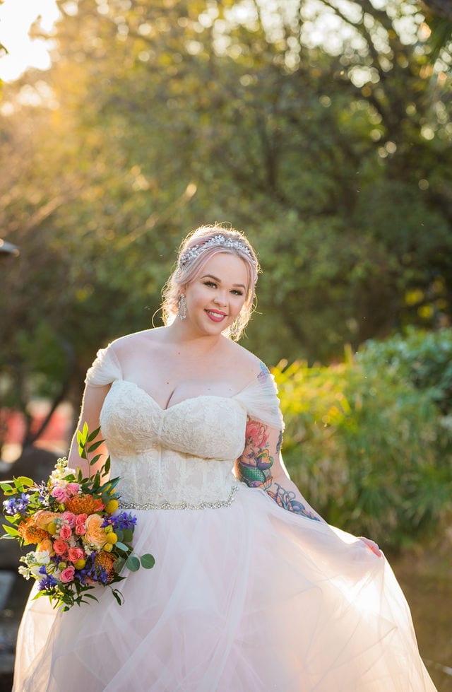 Katie's Bridal session at the McNay portrait in the sun