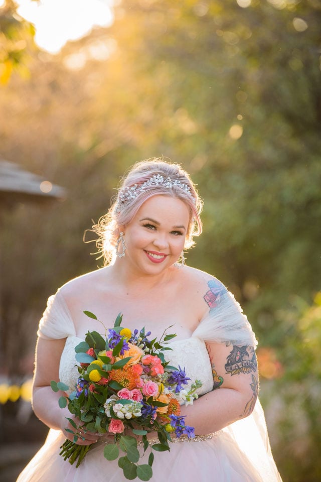 Katie's Bridal session at the McNay on the bridge with bridal bouquet