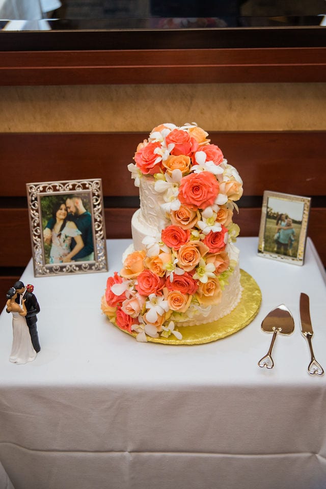 San Antonio riverwalk wedding cake