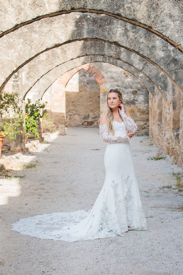 Kelsey's bridal at Mission San Jose in the arches