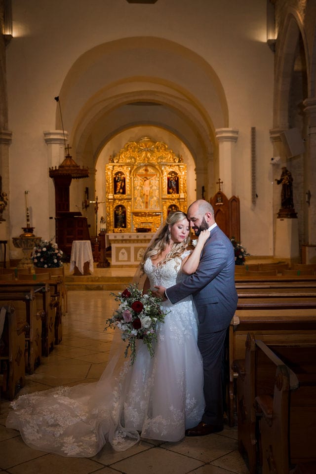 Wedding Bride and groom at San Fernando Cathedral, San Antonio