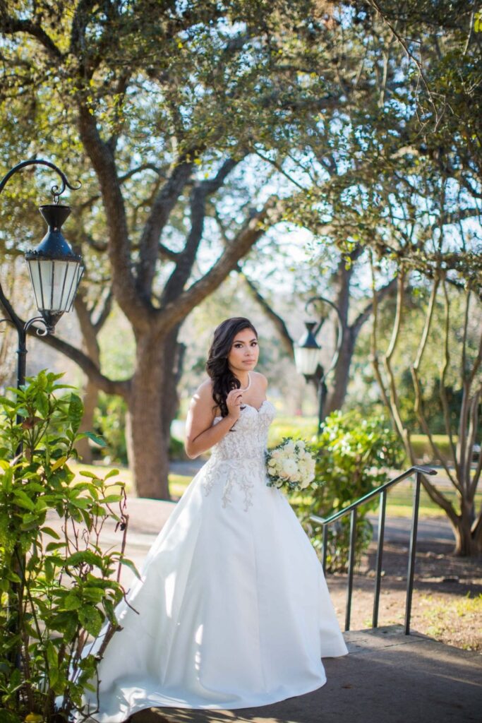 Bridal portrait lamppost, Camille at McNay Art Museum