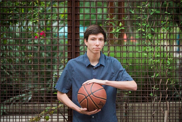 Wyatt's senior session the Pearl by grates with basketball