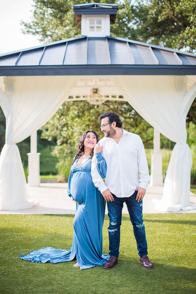 Emilia maternity session Kendall Pointe by the gazebo with John