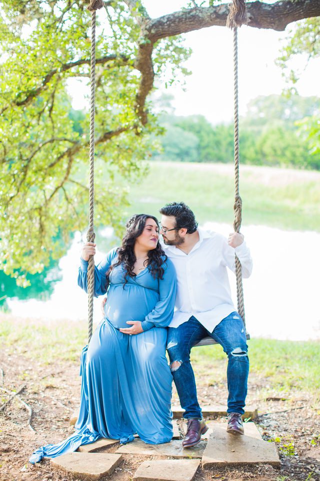 Emilia maternity session Kendall Pointe on the swing with John