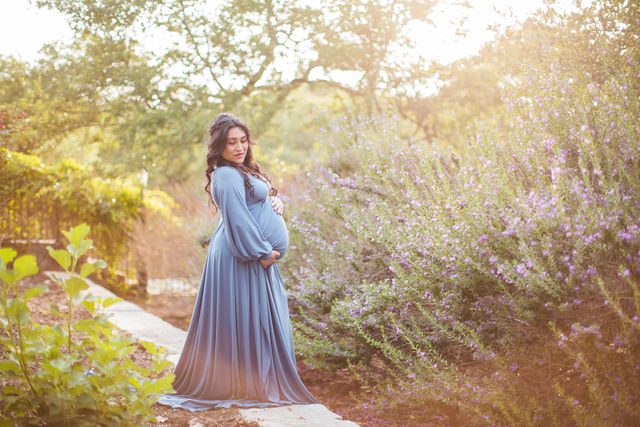 Emilia maternity session Kendall Pointe in the garden with purple flowers