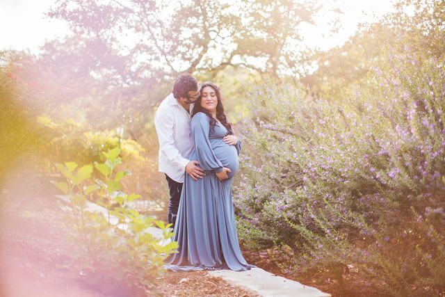 Emilia maternity session Kendall Pointe in the garden dreamy with John