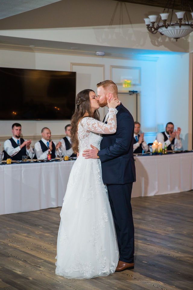 Stephanie's wedding reception at the Kendall Inn first dance kiss