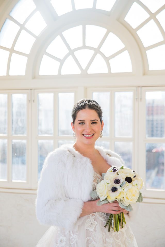 Bonnie's Bridal at the St Anthony Hotel on the rooftop with fur headshot