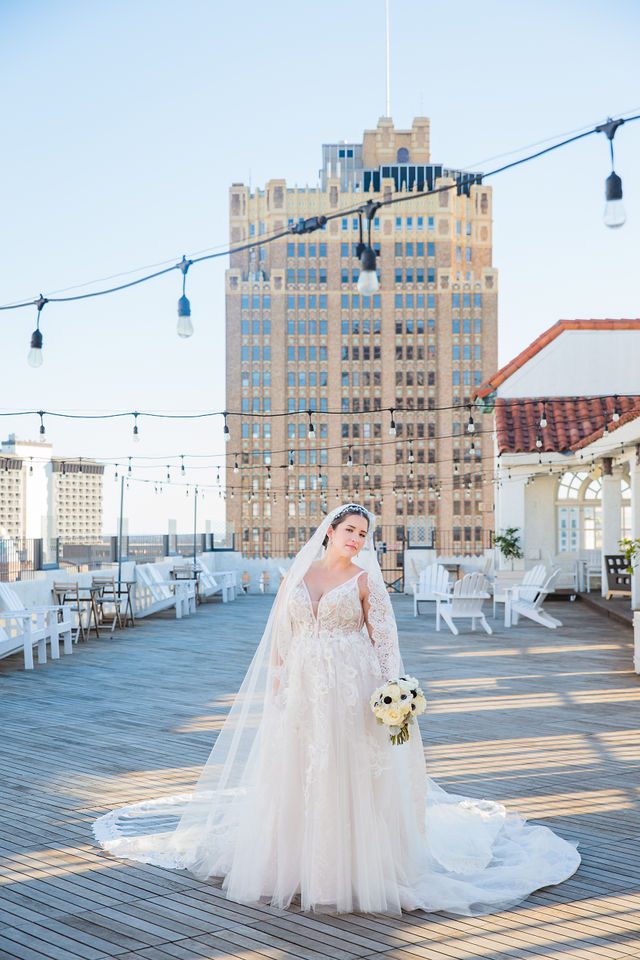 Bonnie's Bridal at the St Anthony Hotel on the rooftop with Frost veil