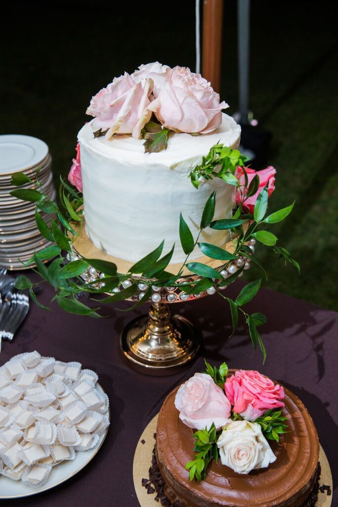 The Hamet wedding reception in San Antonio Hill country cake