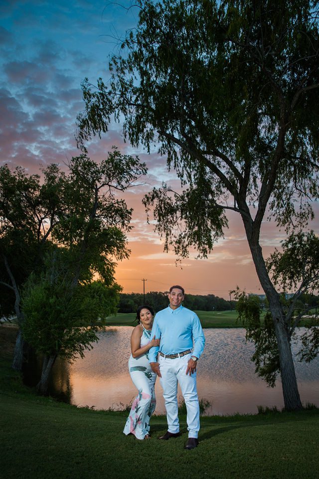 Jo Marie Engagement session Olympia Hills sunset by the pond