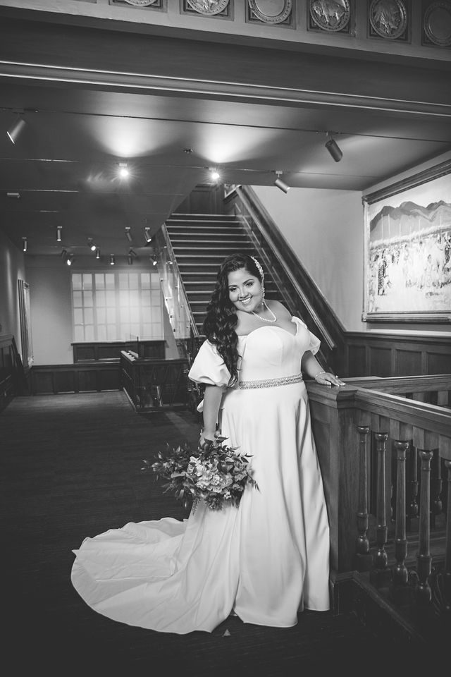 Maddie's bridal at The Briscoe in San Antonio on the balcony black and white