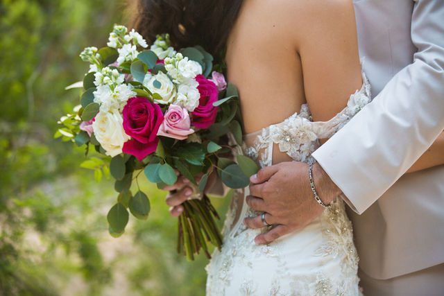 Hollubs wedding at Geronimo Oaks in San Antonio bridal bouquet