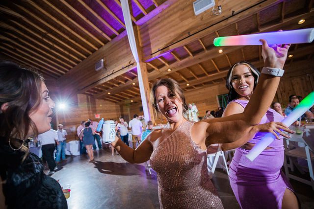 Hollubs wedding at Geronimo Oaks in San Antonio reception mom dancing