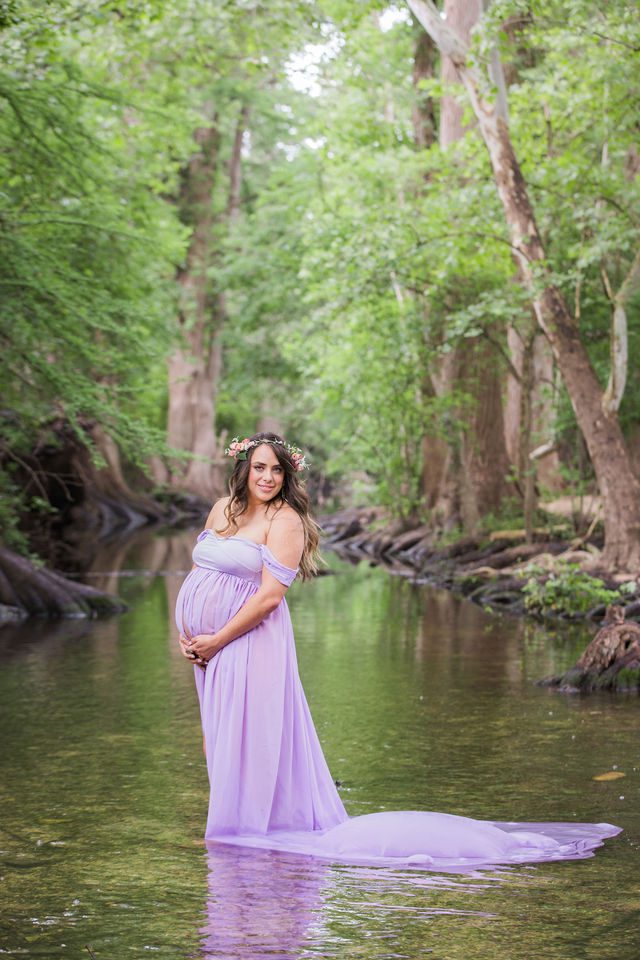 Yoli maternity session at Cibolo Natural Area in the water