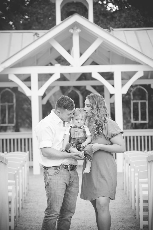 Brighten's engagement session at Western Sky in San Antonio family portrait on the gazebo