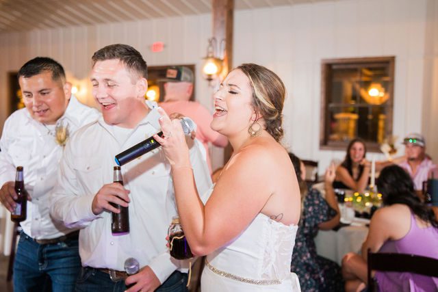 Brighten wedding reception at Western Sky bride singing